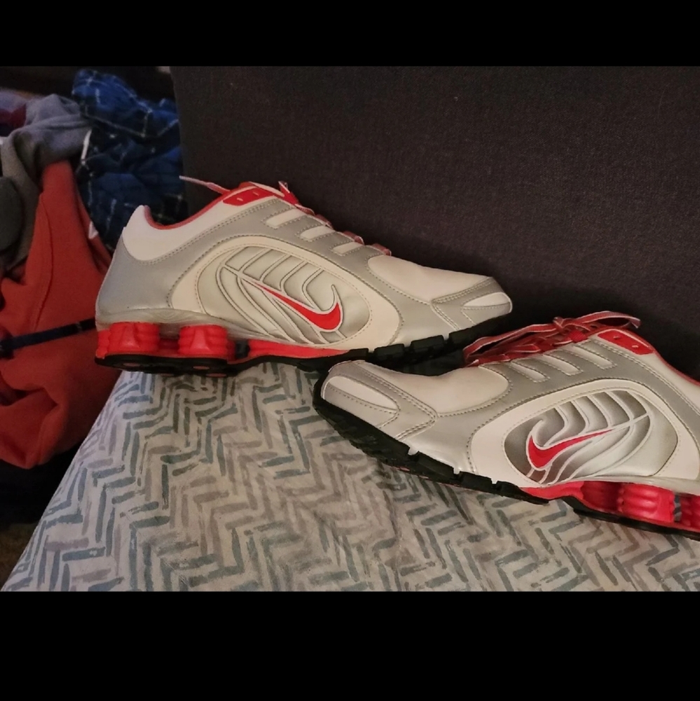 Nike shox